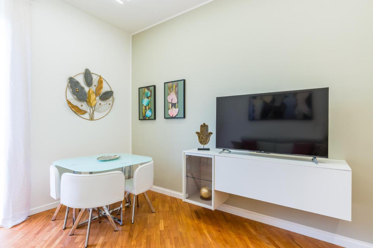 Appartamento Stanzione Classy Flat At Vomero By Napoliapartments Napoli