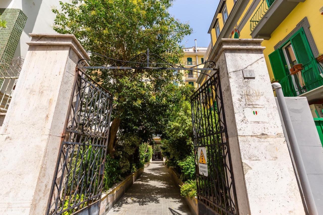 Appartement Stanzione Classy Flat At Vomero By Napoliapartments Napels